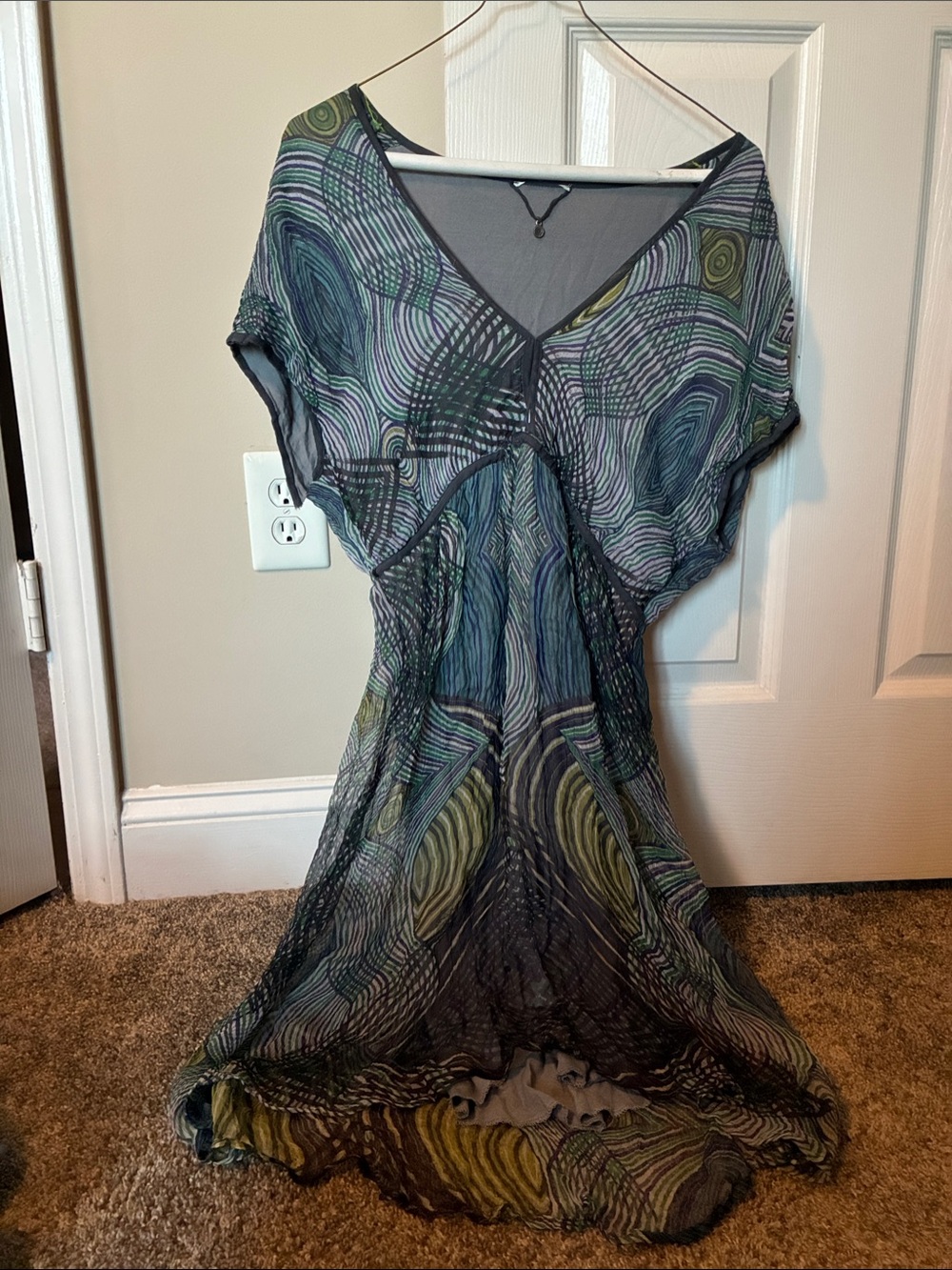 Flattering V-Neck Maxi Dress in Teal and Olive